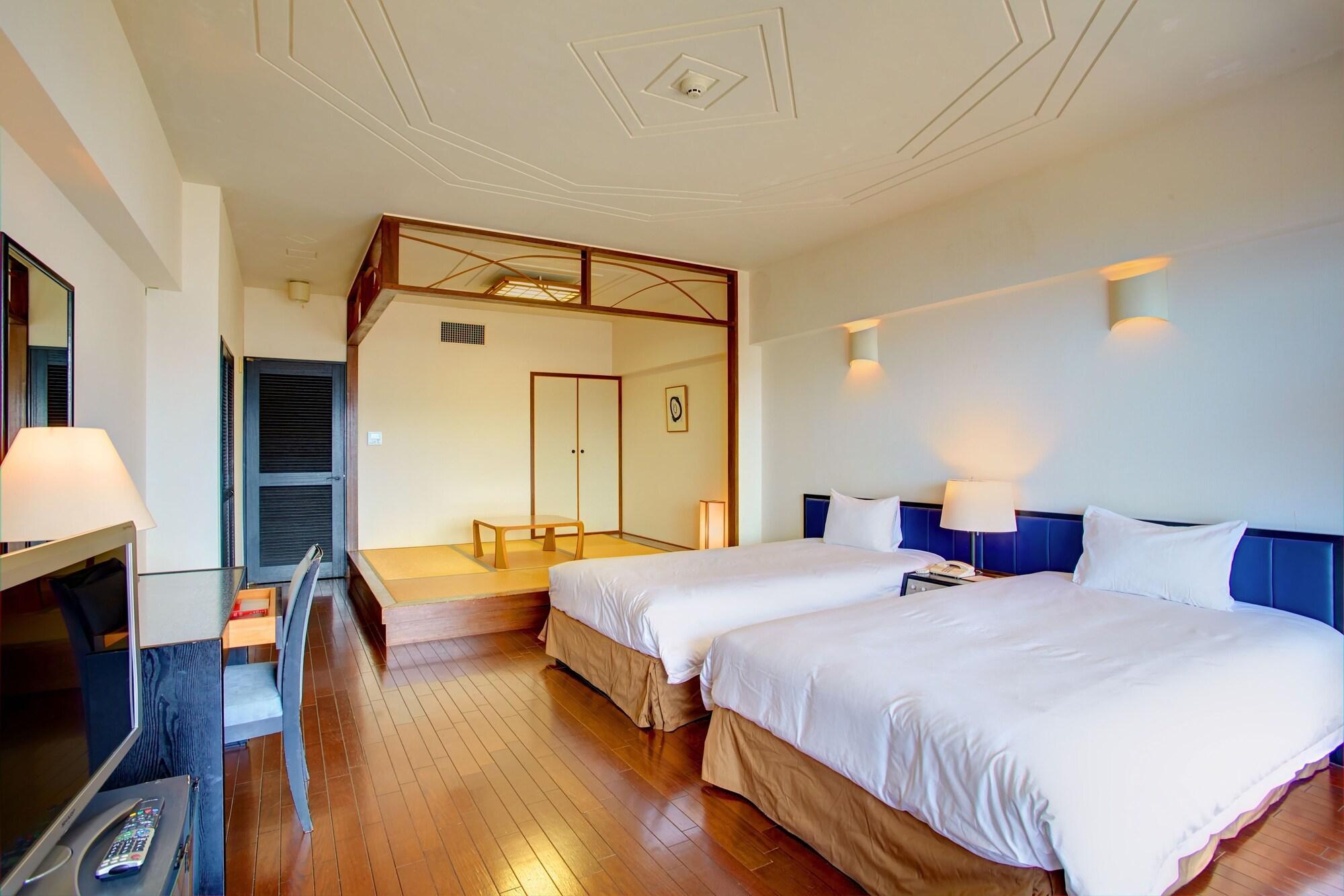 Hotel Mahaina Wellness Resorts Окинава Экстерьер фото