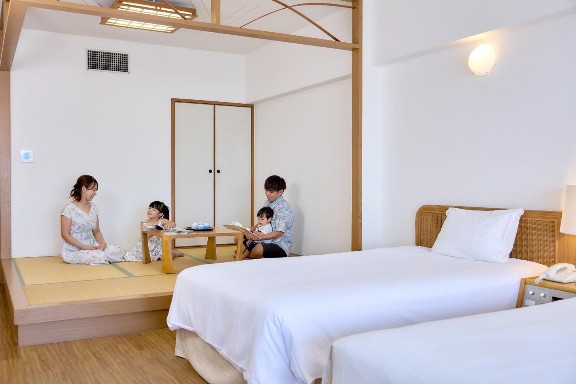 Hotel Mahaina Wellness Resorts Окинава Экстерьер фото